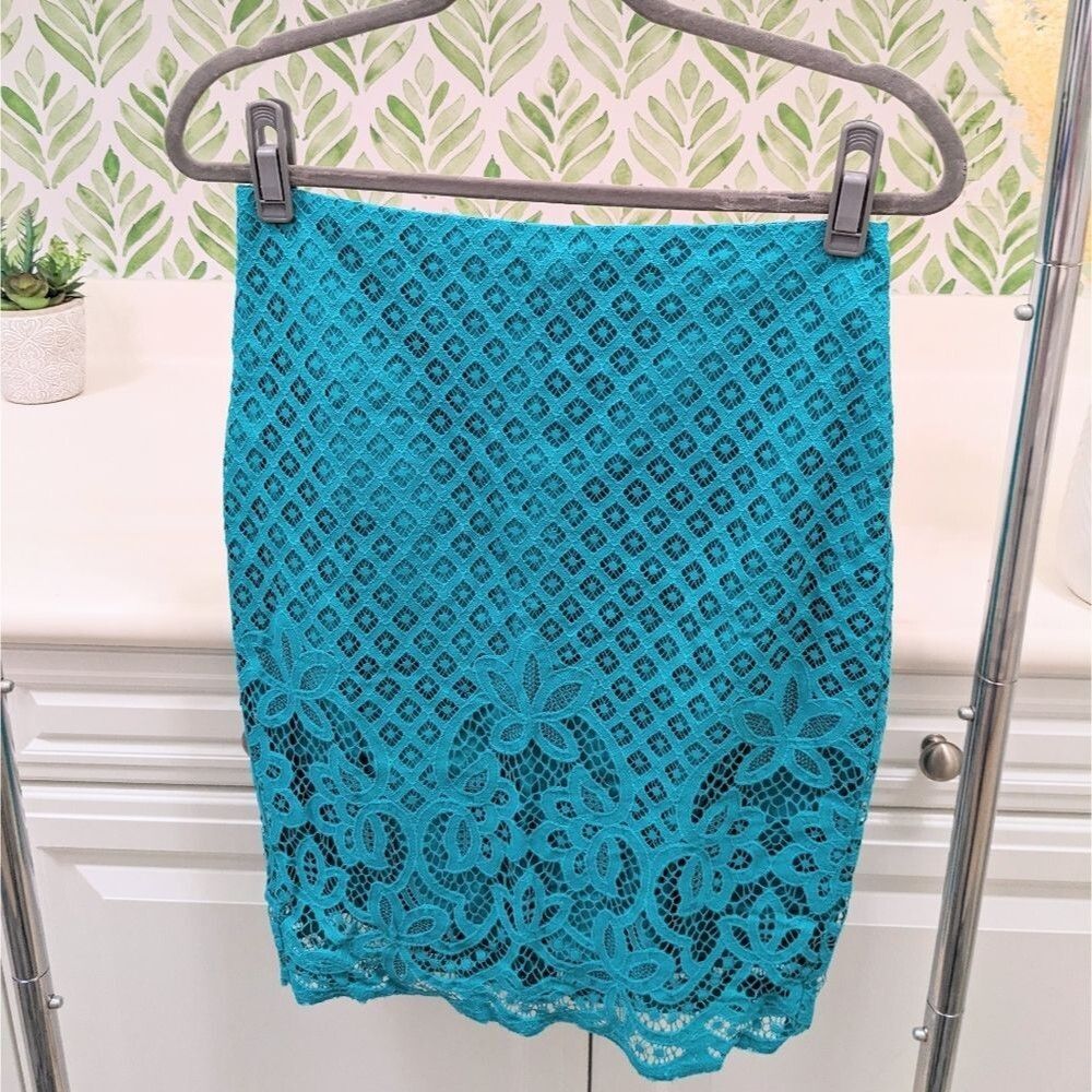LOFT Teal Floral Lace Pencil Skirt Size 4 Lined Work Wedding Guest Turquoise - Picture 2 of 8